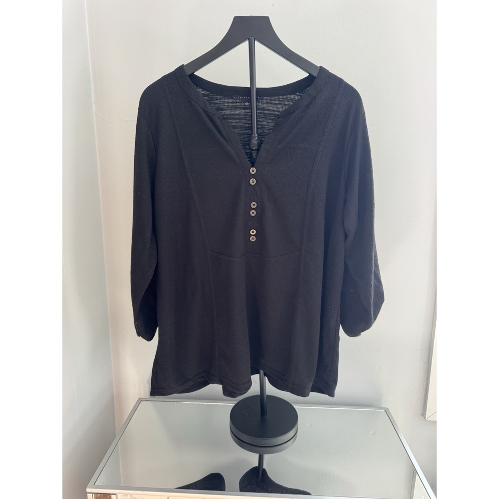 Jane & Delancey Womens 1X Black Henley Top 3/4 Sleeve Minimalist Casual Plus